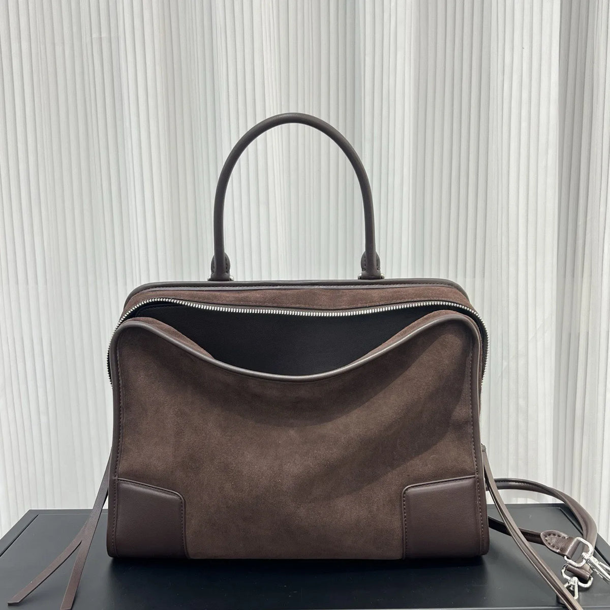 2026 Luxury Brand Design Women Shoulder Bags Top Quality Genuine Leather Women Handbags Fashion Street Style Bowling Bags Woman