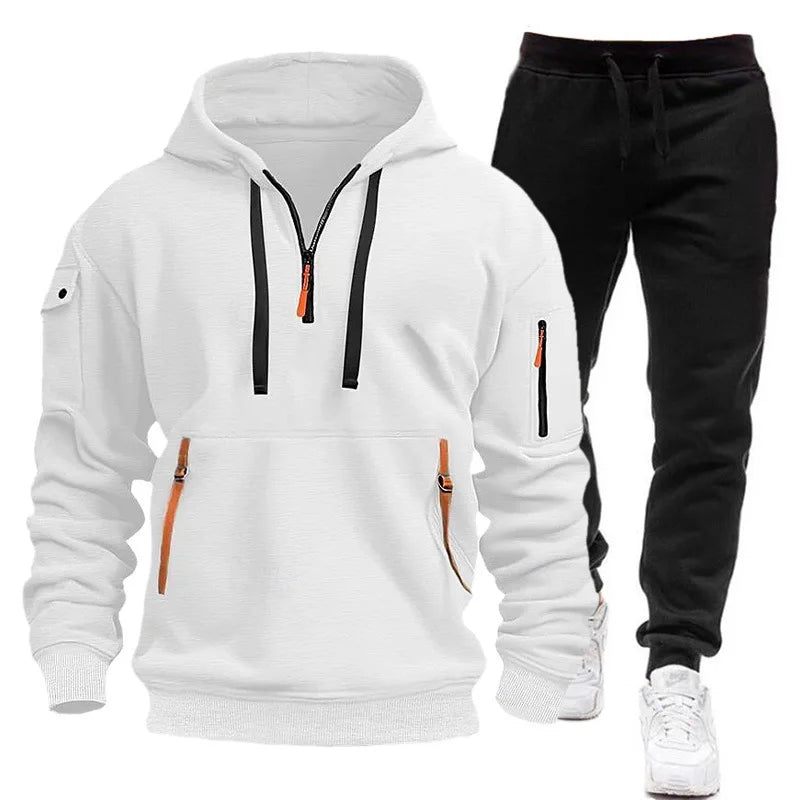 Completo uomo con felpa e pantaloni