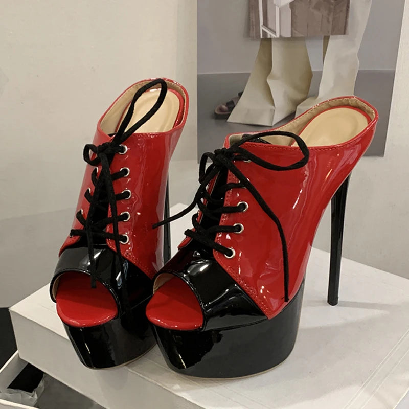 Mules donna Liyke rosse con lacci e plateau nero