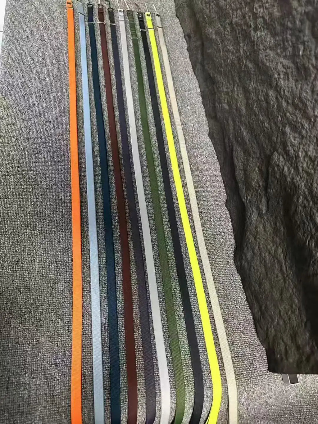 High End Official Magnetic Woven Strap for Orginal Iphone 17 16 15 Pro Max 17 Air Phone Crossbody Lanyard Anti-loss Apple Strap