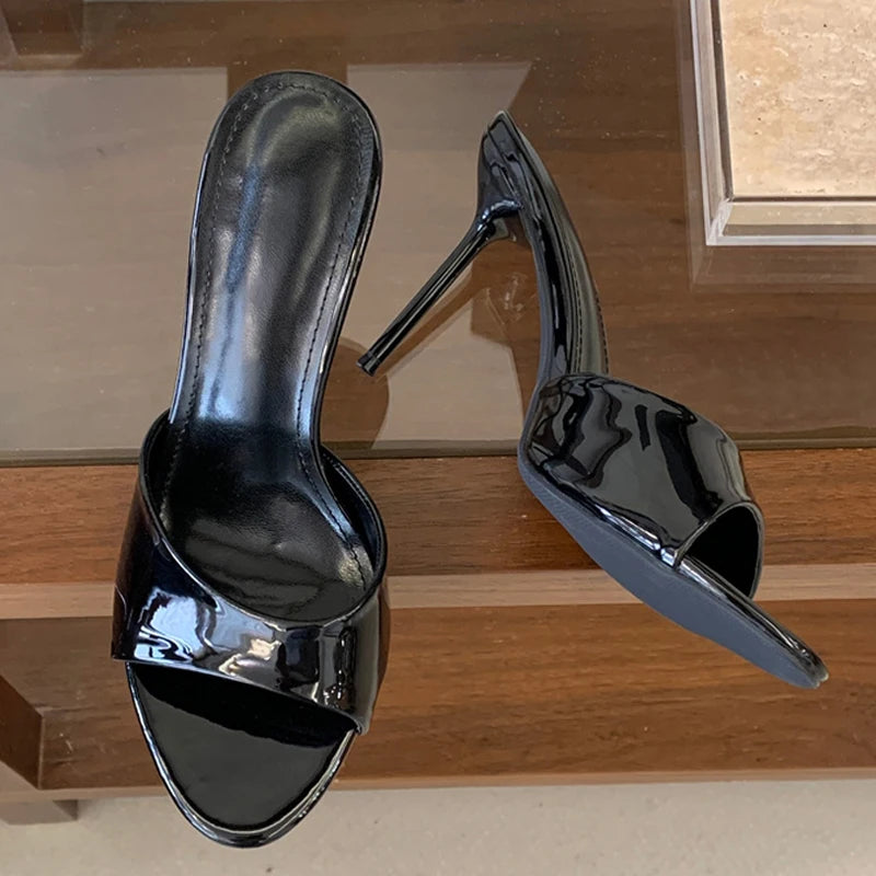 Sandali mules donna Liyke A47 lucidi con fascia ampia e tacco