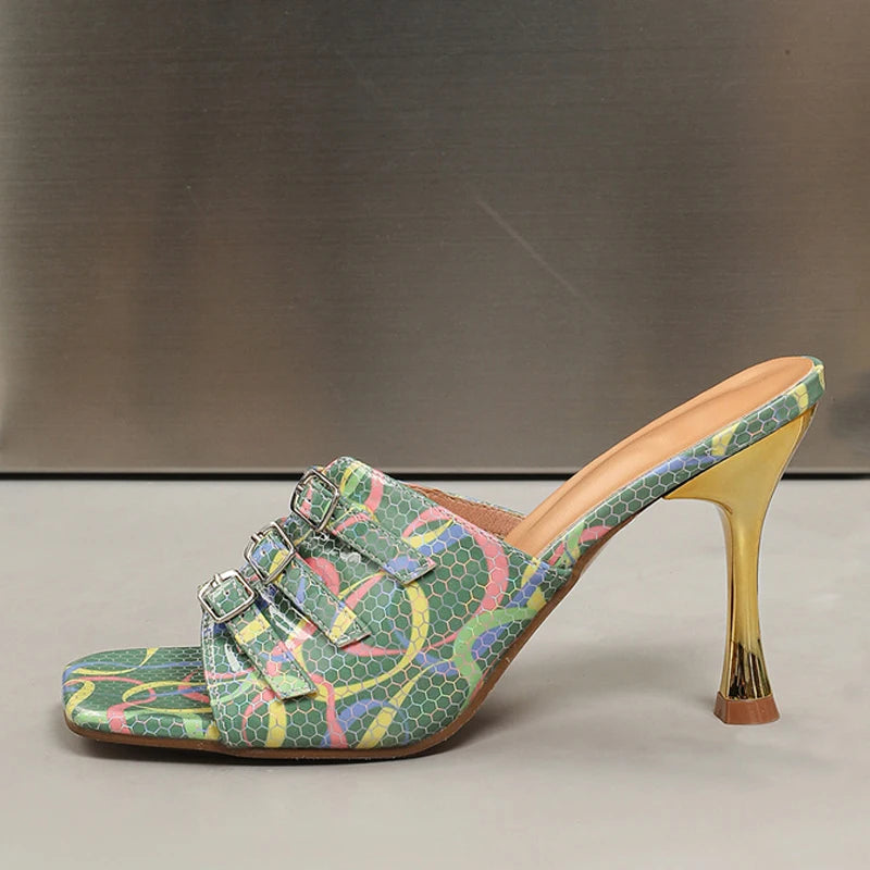 Mules donna Liyke multicolore con tre fibbie e tacco