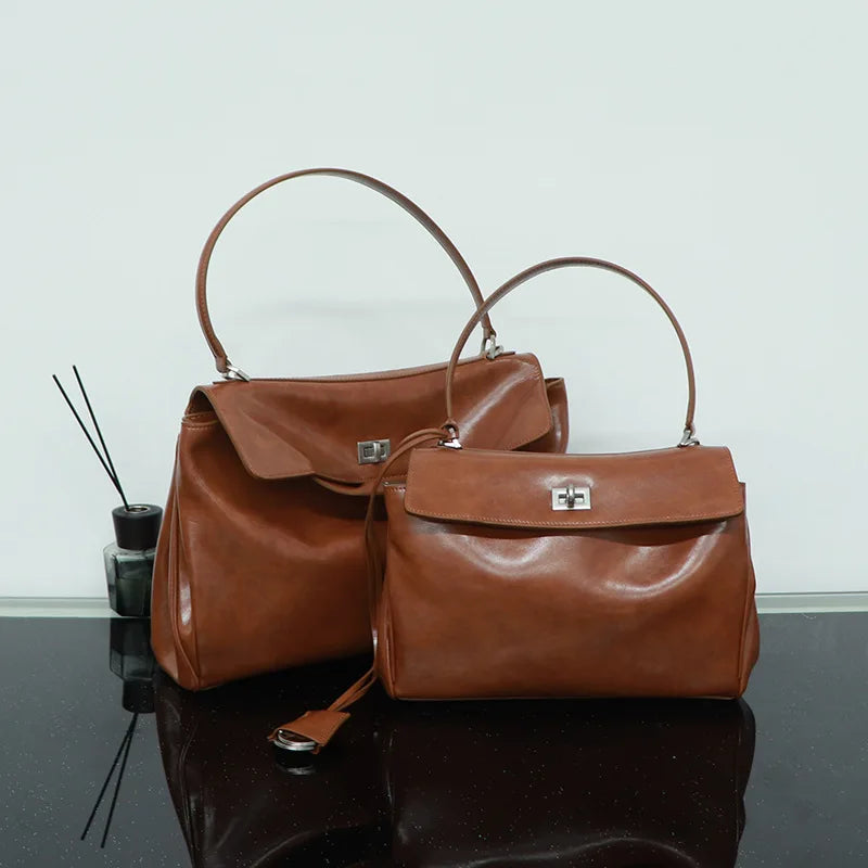 2026 New Luxury Brand Women Handbags Genuine Leather Shoulder Bags Women Retro Silver Buckle Tan Cowboy Bags Woman Totes