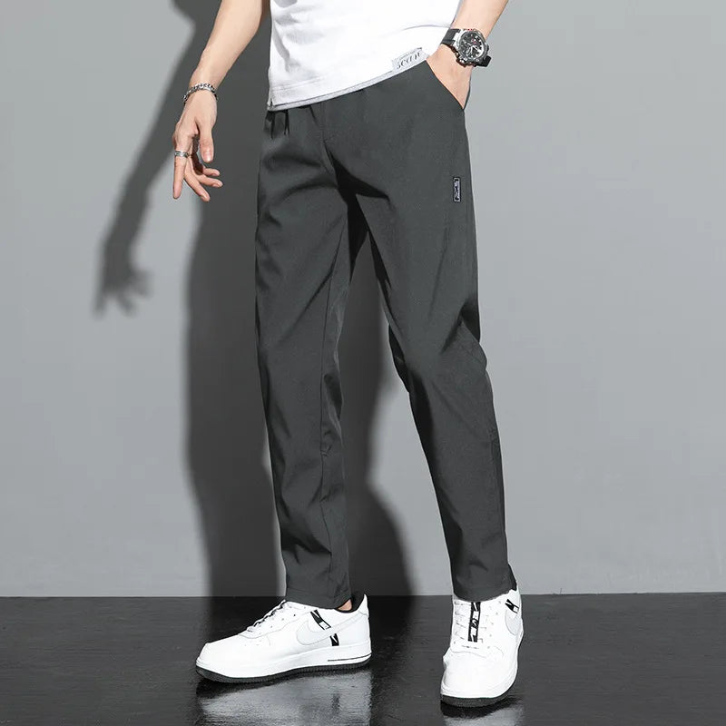 Pantaloni jogger uomo casual con coulisse