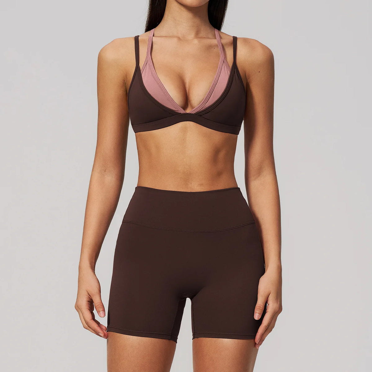 Completo donna NCLAGEN con top e pantaloncini