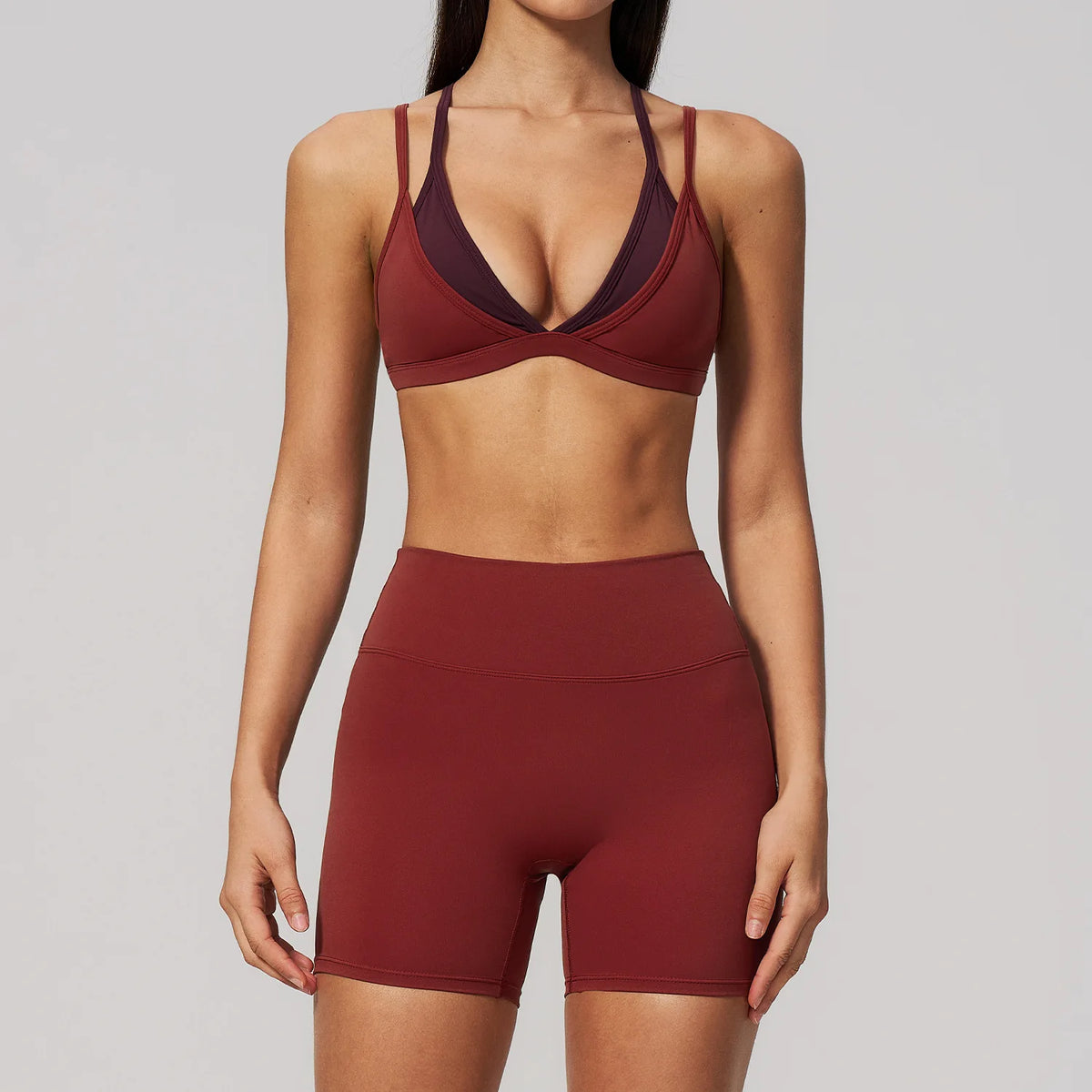 Completo donna NCLAGEN con top e pantaloncini