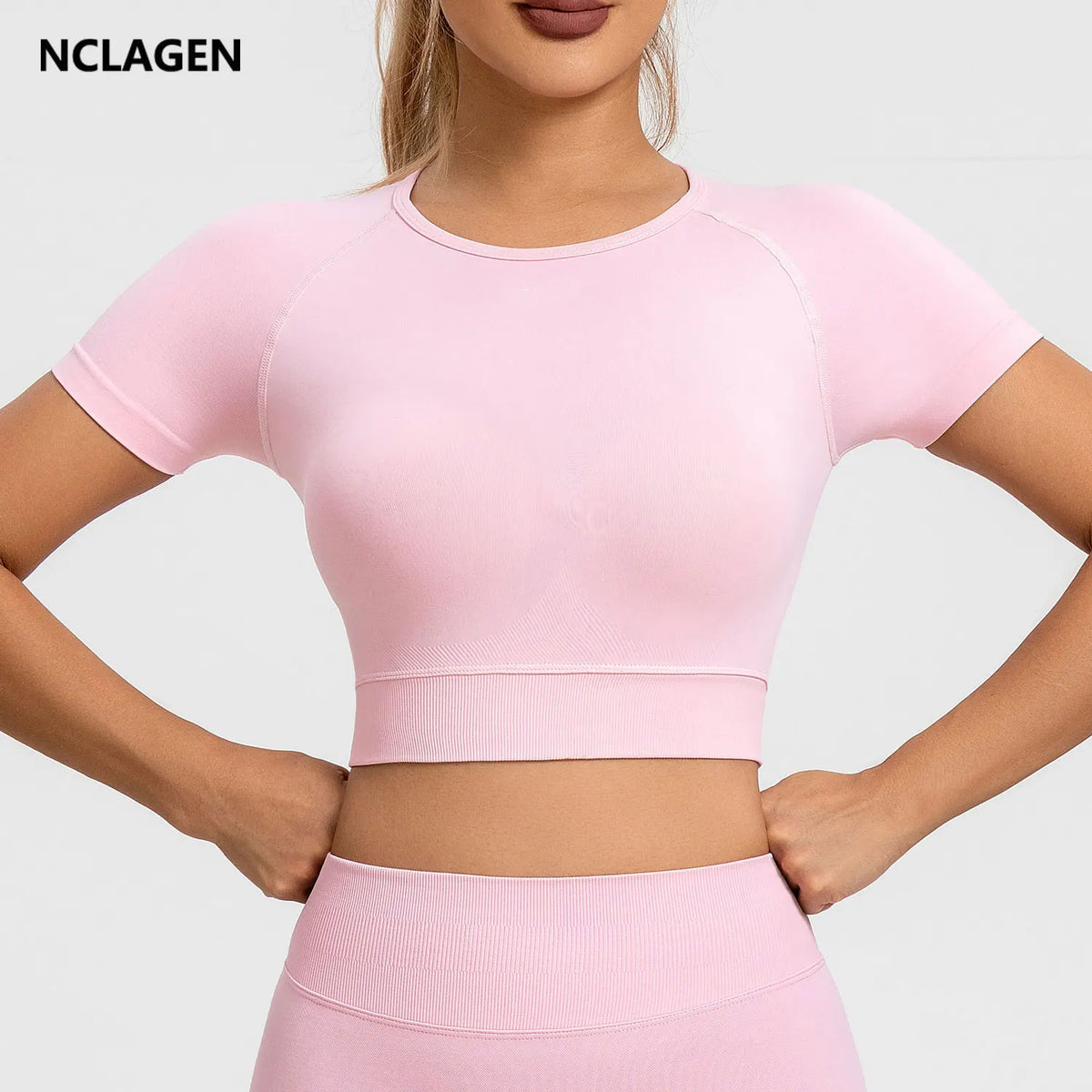 Top sportivo donna NCLAGEN a maniche corte