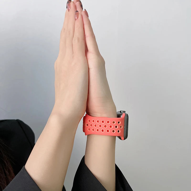 Silicone Strap For Apple Watch Bands 46mm 44mm 45mm 40mm 41mm 42mm Sport Correa Bracelet iWatch Series 12 11 10 9 SE 8 Ultra 4 3