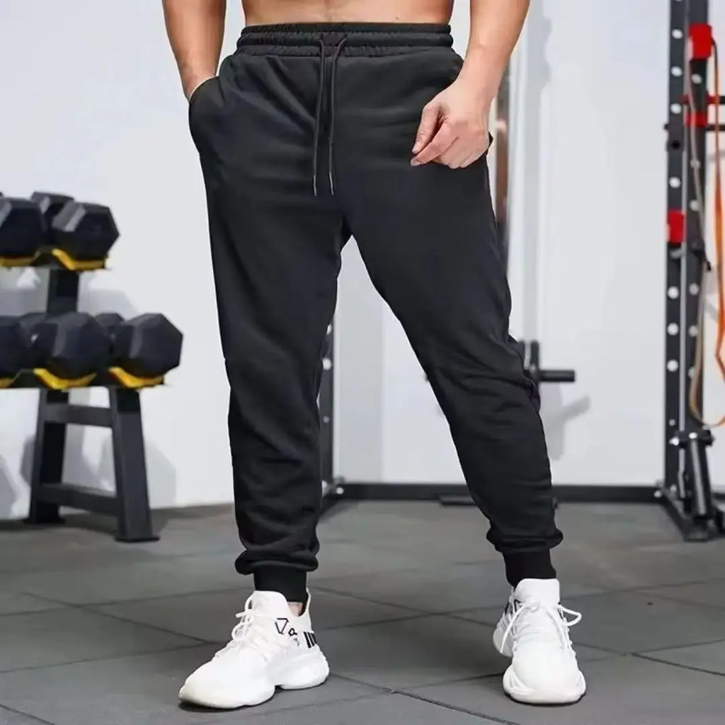 Pantaloni jogger uomo con coulisse