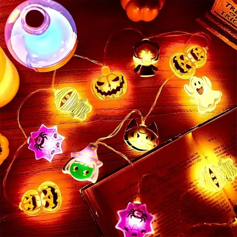 1 Stk. 1,5 m 10 LED/3 m 20 LED Halloween-Batteriebox 8-teilige Lichterkette, ohne Batterien, für Halloween und herbstliche Ernte-Dekorationen geeignet