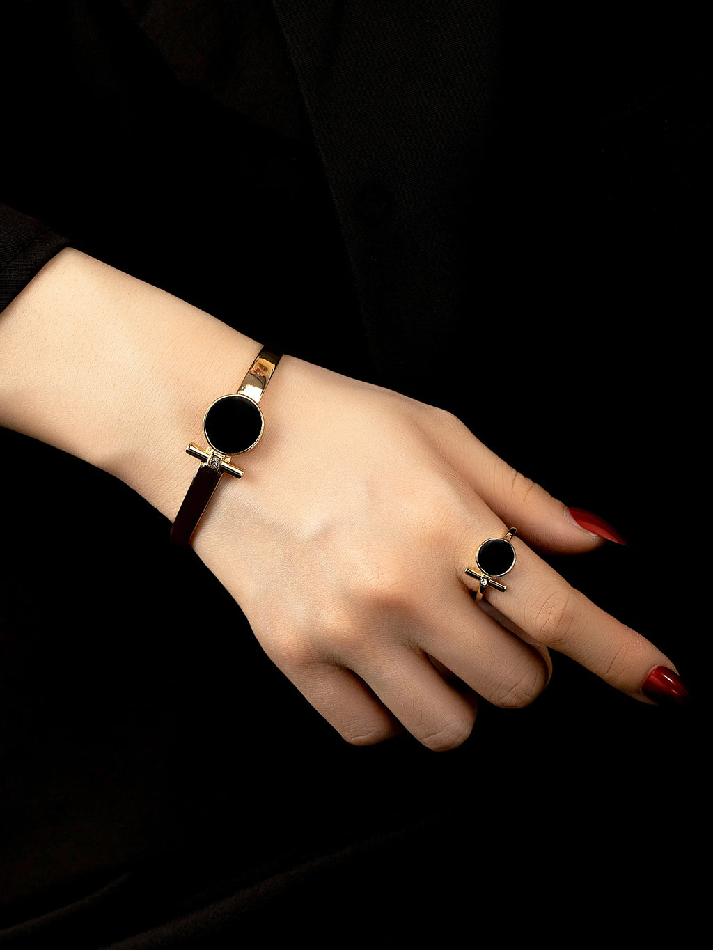 Modisches, personalisiertes, edles und luxuriöses Armband- und Ring-Set