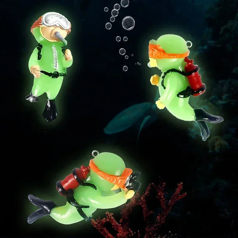 Mini Ornement Flottant Plongeur pour Aquarium Décoration pour Bocal à Poisson Petite Boule Flottante Mignonne Vert Lumineux Accessoires pour Aquarium Acuario