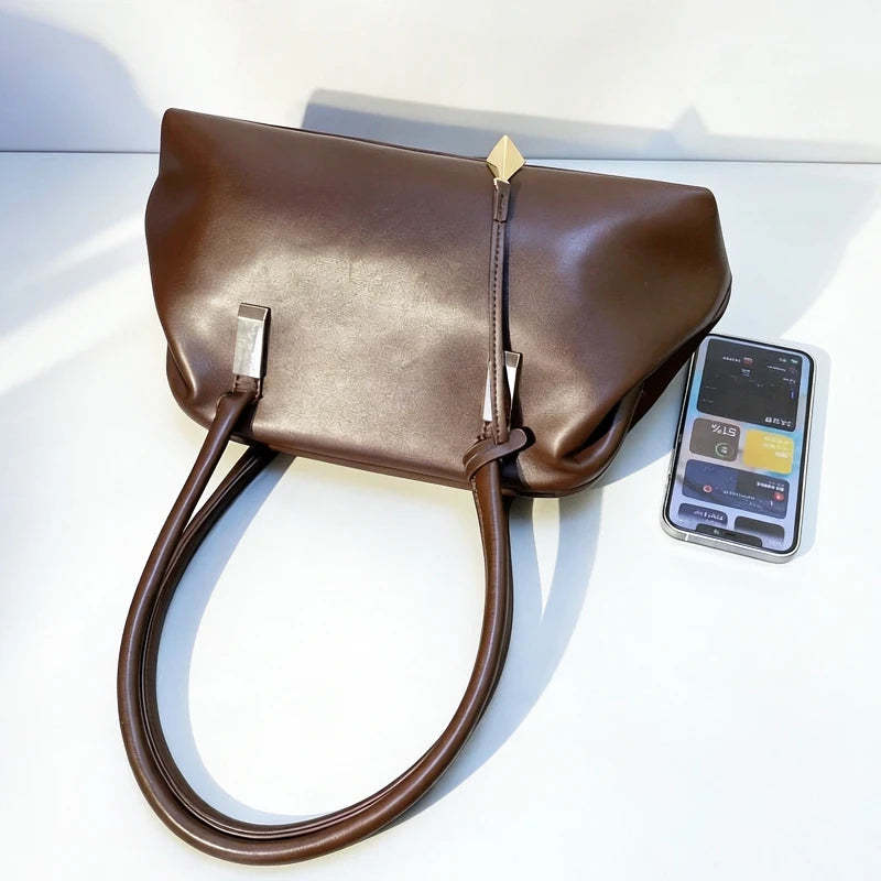 Shell-Shaped Metal Frame Clip Bags For Women Luxury Designer Handbags Purses 2026 New In PU Metal Piece Straps Underarm Shoulder