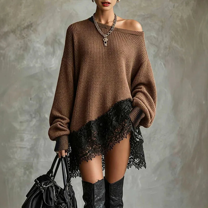 Abito in maglia da donna con spalle scoperte e bordo in pizzo