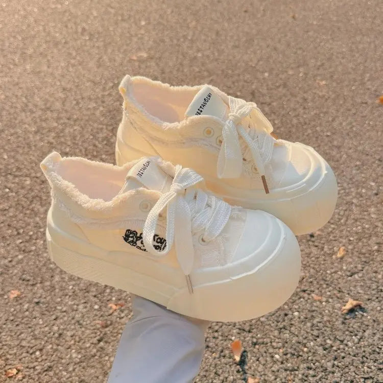 Nouvelles baskets respirantes pour femmes printemps, chaussures mignonnes à graffiti roses, baskets à talon épais, chaussures de sport décontractées plateforme Y2K Lolita