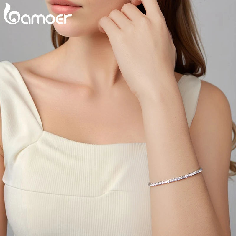 Bracelet with continuous chain
