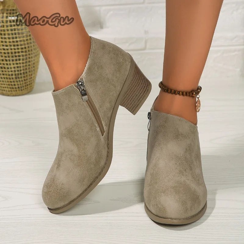 Women's Booties 2025 Autumn Suede Chelsea Boots Fashion Women's Size 43 Platform Boots Side Zipper Heeled Ankle Boots Women's Boots