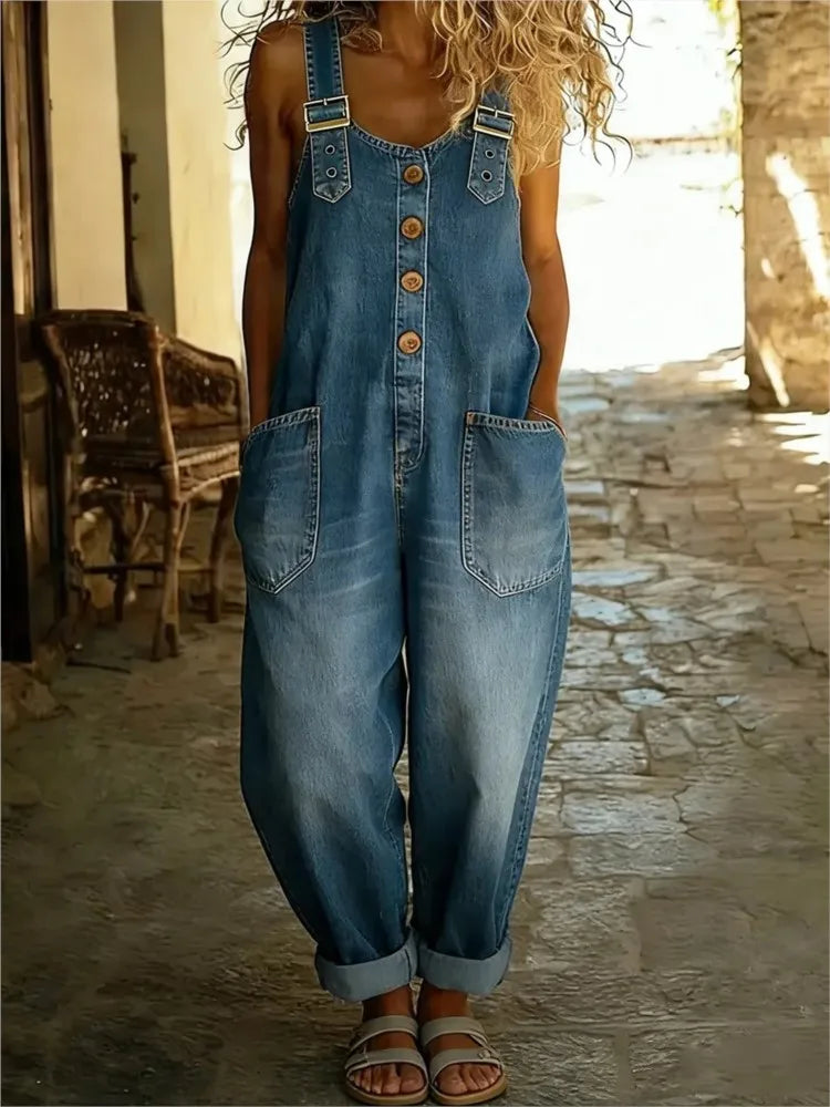Damen-Latzhose aus Denim mit verstellbaren Trägern