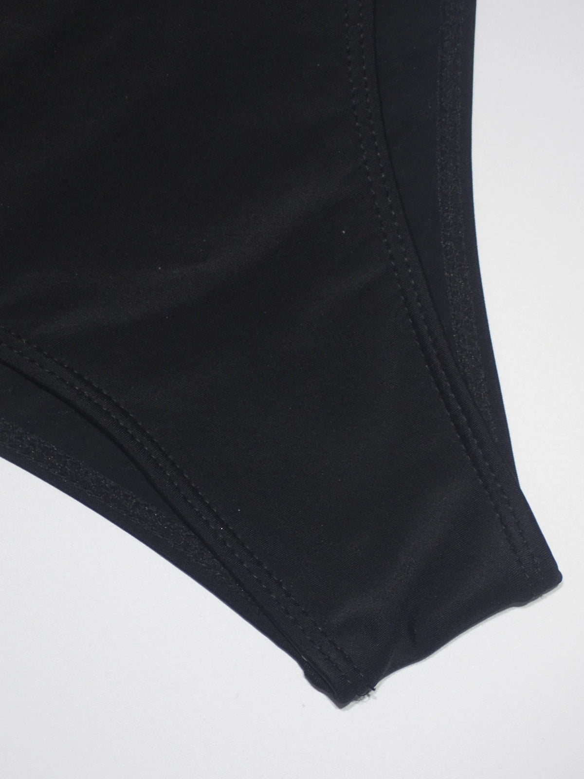 Damen-Badeanzug mit Neckholder und überkreuzten Trägern, einteilig, verstellbar, figurformend, modisch und bequem, für verschiedene Figurtypen