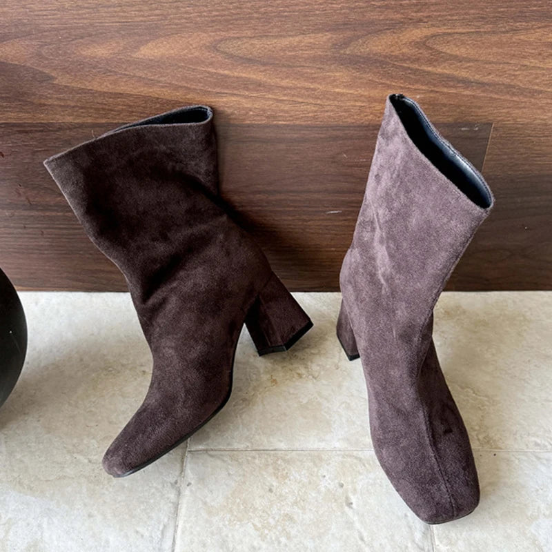 Stivaletti donna Liyke effetto suede a punta quadrata