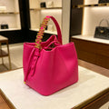 2026 New Light Luxury Drawstring Bucket Bag Trendy Gold Letter Handheld Crossbody Bucket Bag for Women Mini Shoulder Bag.