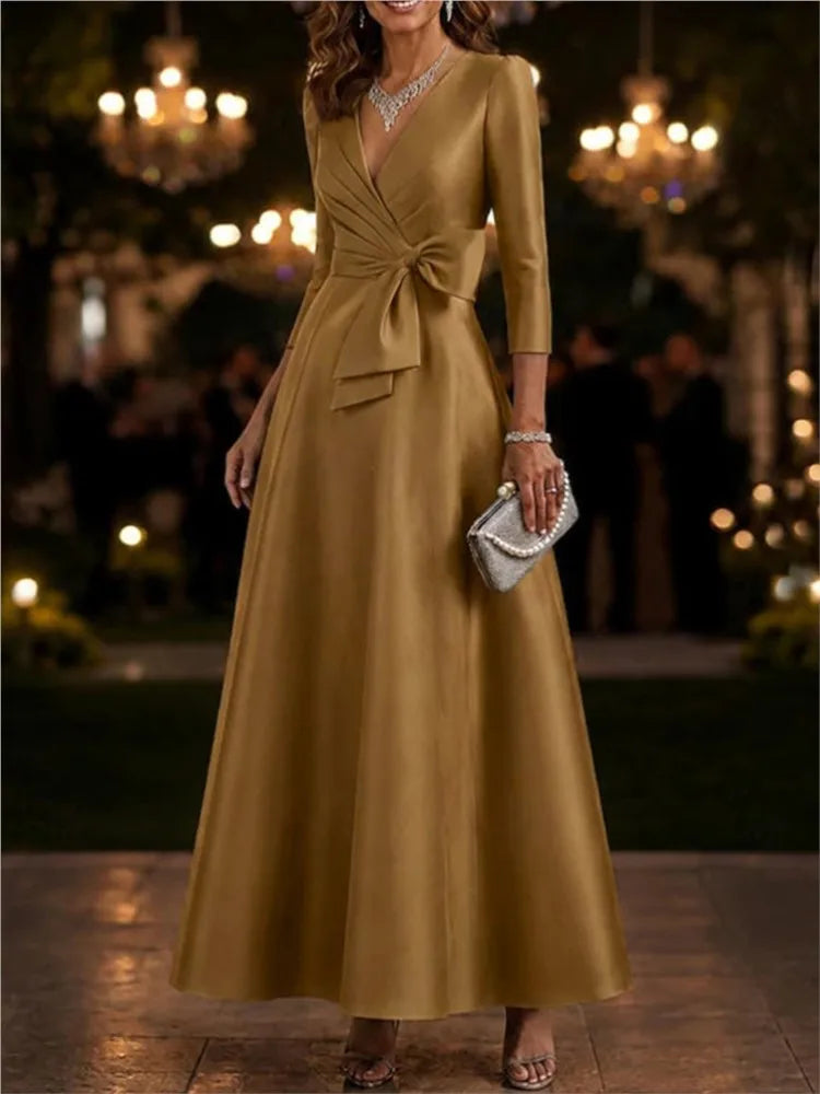 Abito midi da donna con scollo a V e maniche a tre quarti