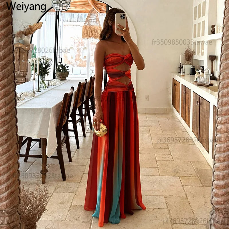 Langes Damen-Bandkleid mit ausgestellter Silhouette