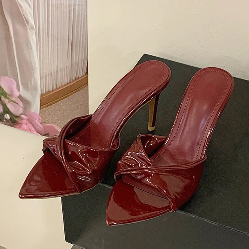 Mules donna Liyke A47 con fascia plissettata e tacco