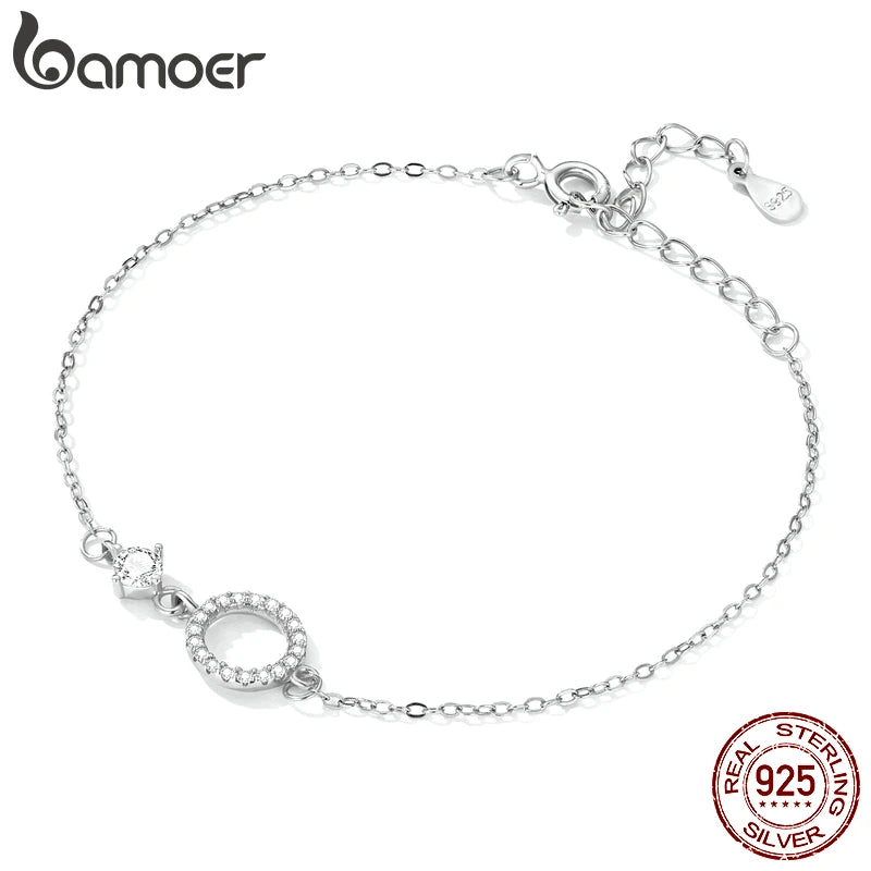 Bracciale dal design essenziale