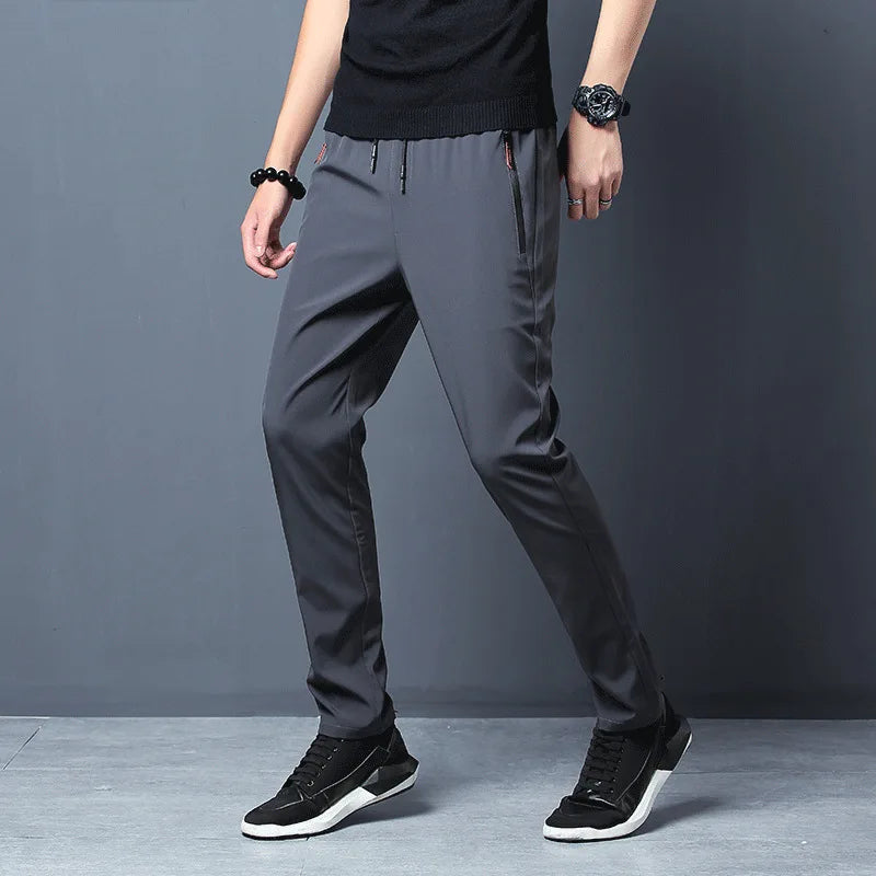Pantaloni sportivi uomo con coulisse