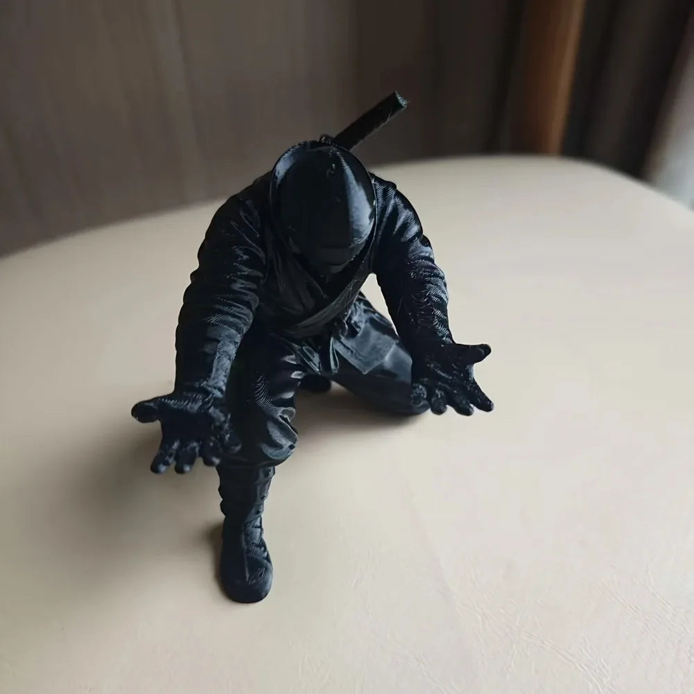Samurai-Style Plastic Pen Holder