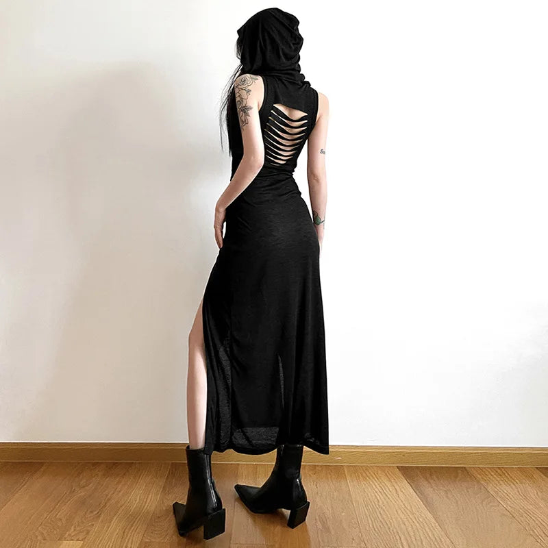 Abito midi da donna con cappuccio senza maniche