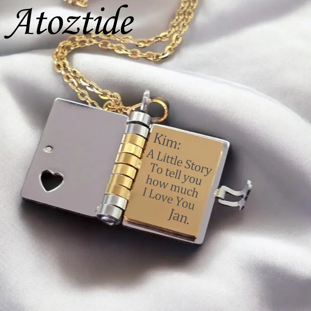 Collana a libro in acciaio inox con incisione personalizzabile