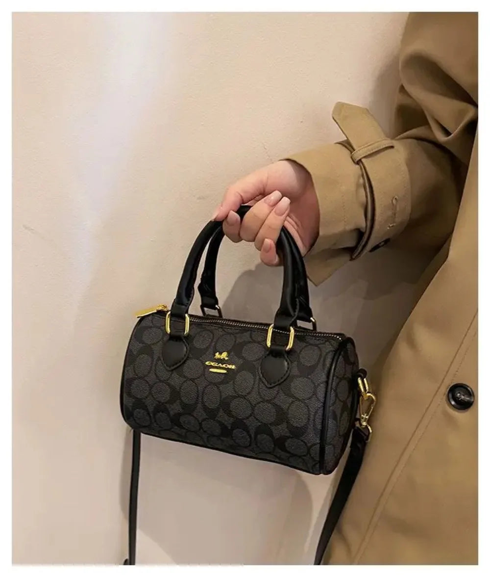 2026 Latest Fashion Lightweight Luxury Retro High-End Versatile Women's Single Shoulder Crossbody Bag, Mini Classic Pillow Bag