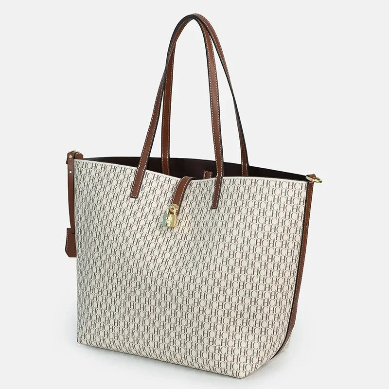 CH Elegant Light Luxury Practical With Bags Pure Color Simple Large Capacity Casual Resistant Brand Women's Bag Shoulder Bag