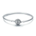 Bracelet with flower motif