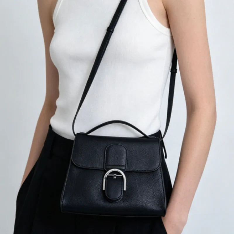 2026 New Clasp closure Saddle Bags Women Luxury Brand Designer Shoulder Bag Autumn Winter Fashion Elegant Commute Handbags