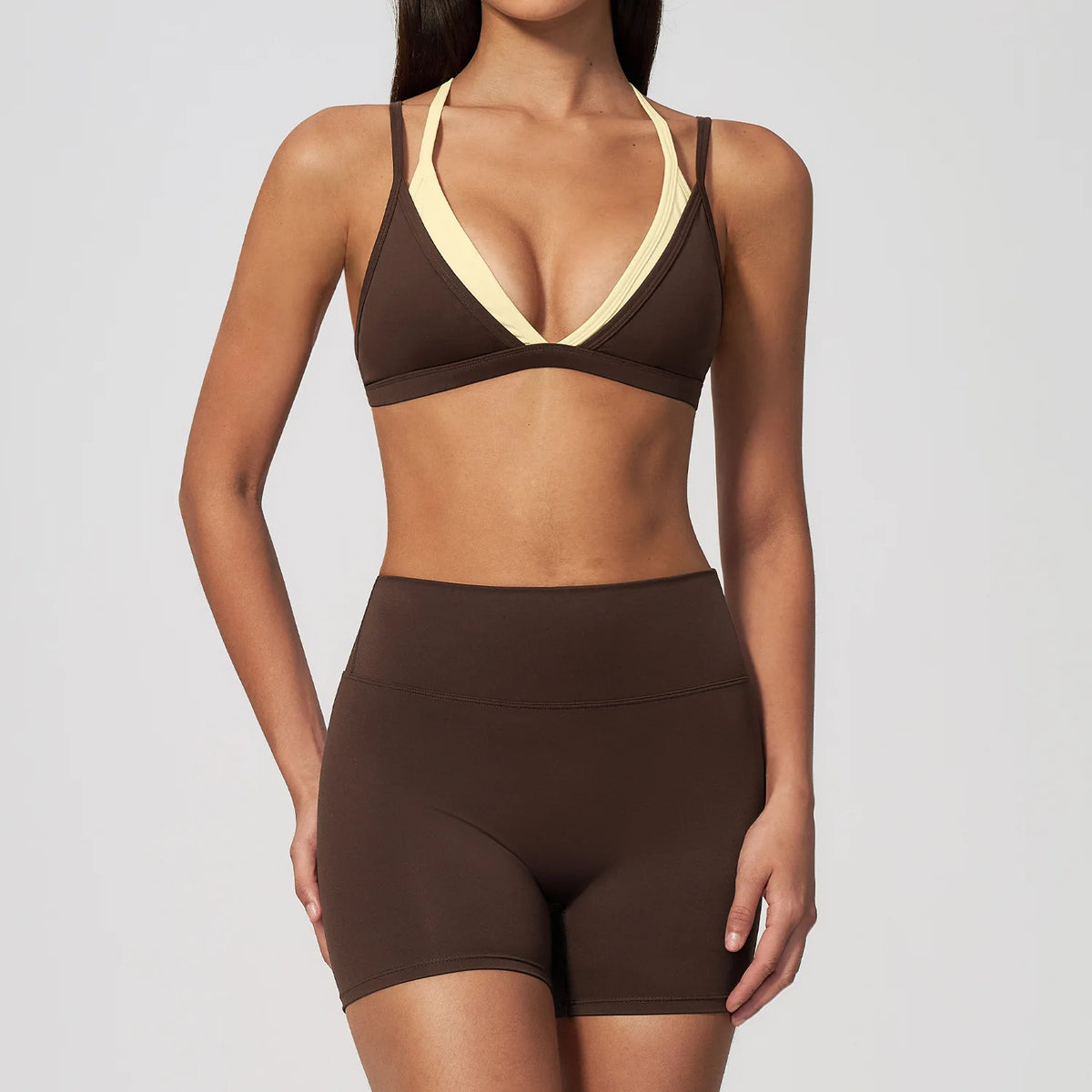 Completo donna NCLAGEN con top e pantaloncini