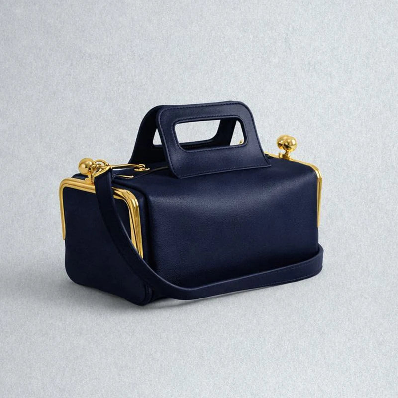 Alirattan 2026 New Arrival Women Black Retro Handle Handbag, Luxury Designer Gold Hardware Structured Shoulder Crossbody Bag