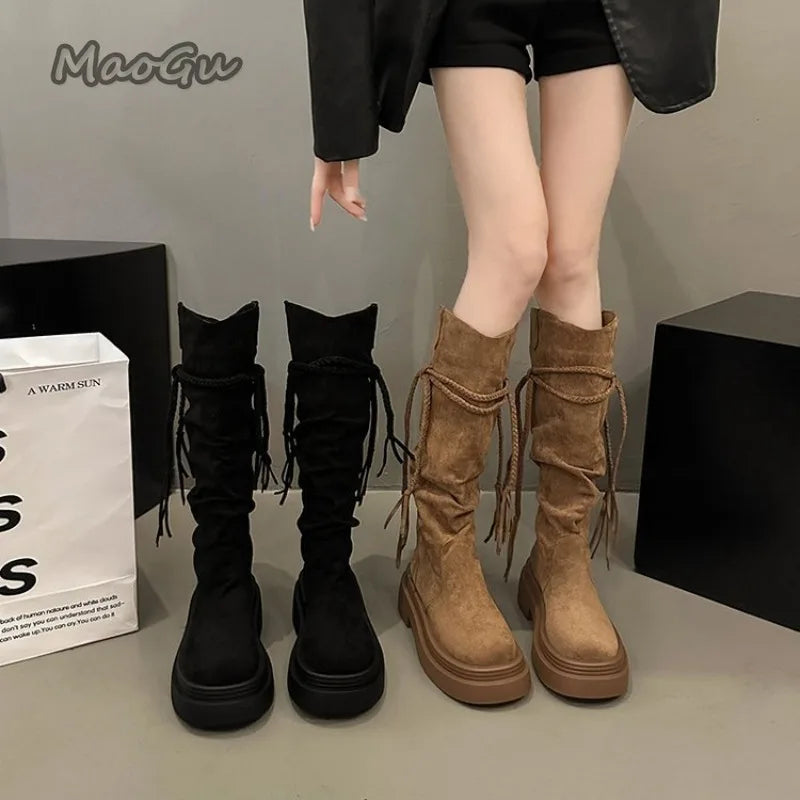 Bottes hautes pour femme à semelle épaisse, automne-hiver, plissées à franges, noires, nouvelle mode 2025, pointures 35 à 40