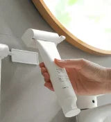 1 /2 Household Wall Mount Magnetic Toothpaste Squeezer, Suitable For Facial Cleanser, Hand Cream, Toothpaste, Manual Squeezer