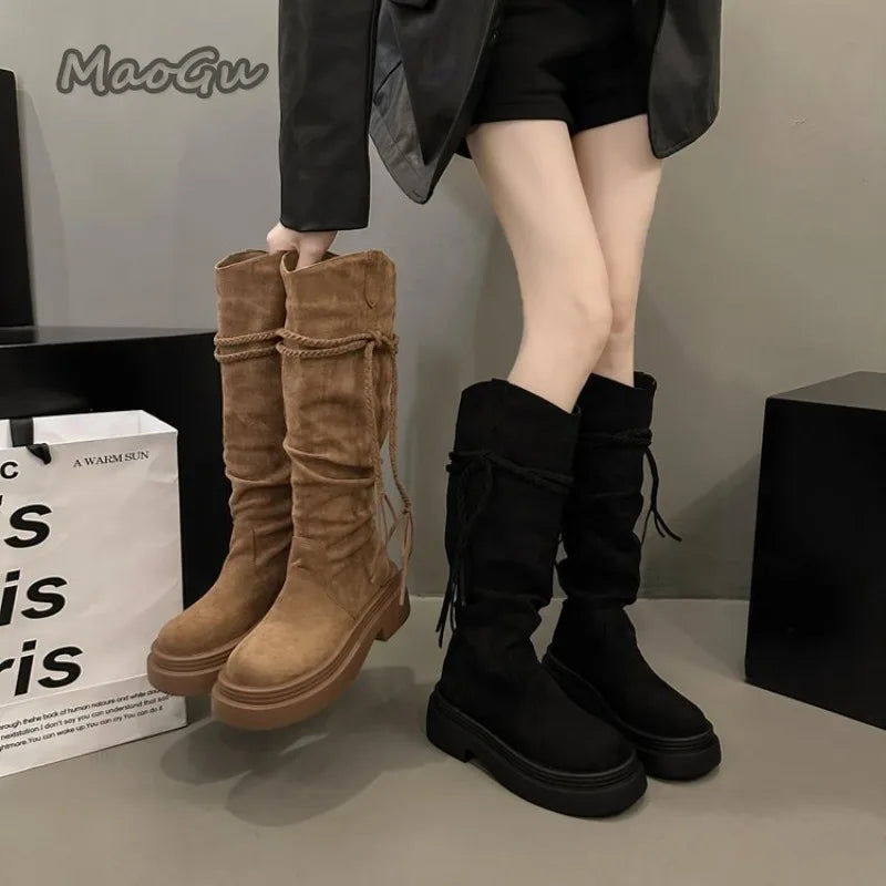 Bottes hautes pour femme à semelle épaisse, automne-hiver, plissées à franges, noires, nouvelle mode 2025, pointures 35 à 40