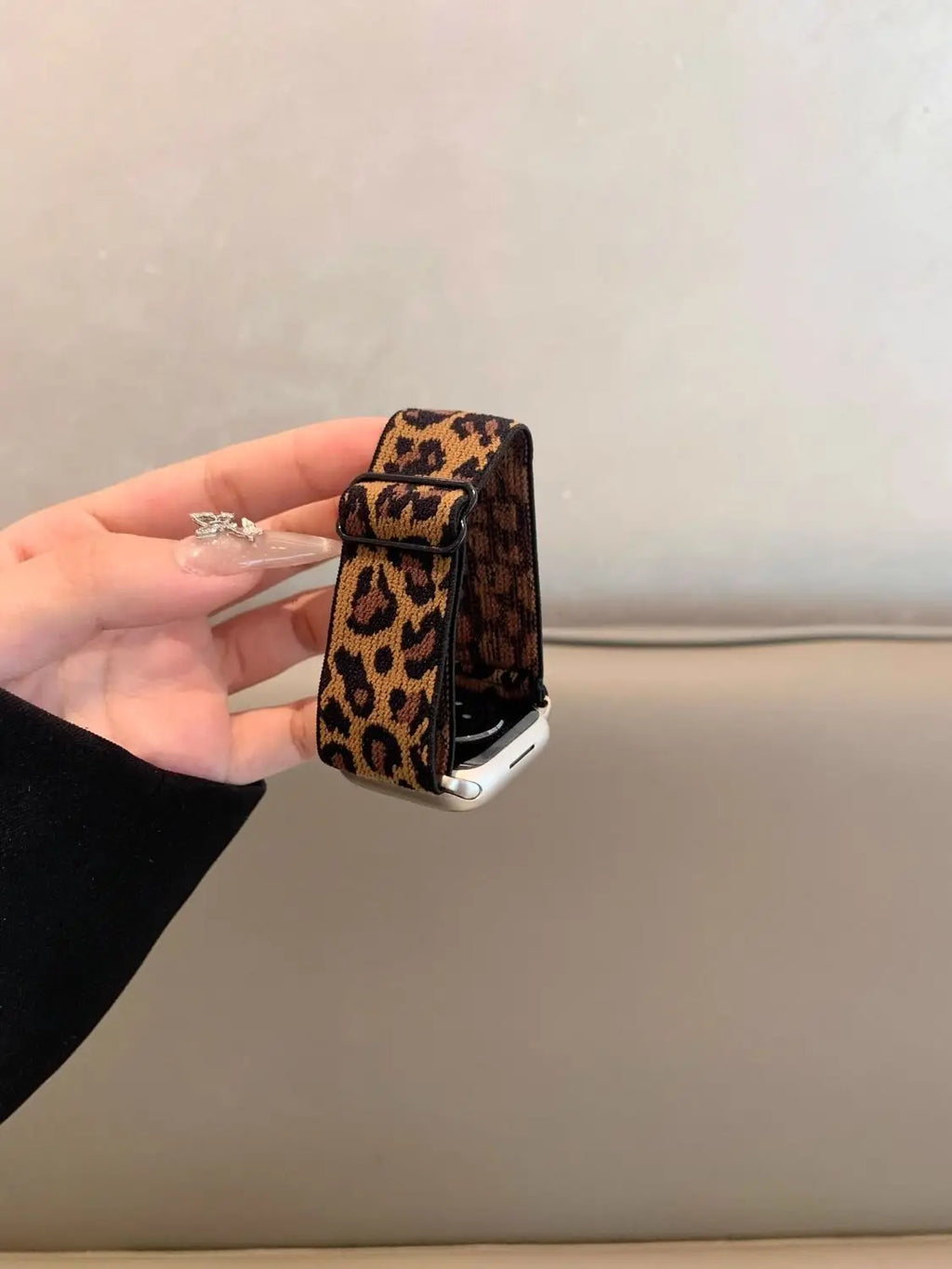 1 Pack Leopard Print Elastic Loop Band Compatible With Apple Watch Band 38mm 40mm 41mm 42mm 44mm 45mm 49mm, Replacement Bracelet