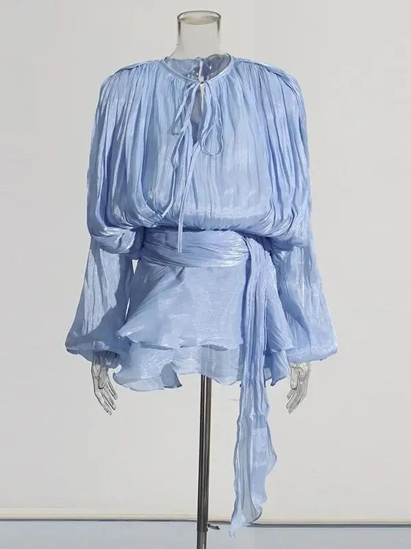 Mini abito da donna a linea A con scollo a V e maniche lunghe