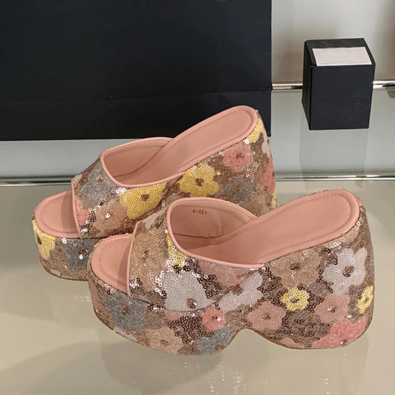 Mules donna Liyke con zeppa floreale di paillettes