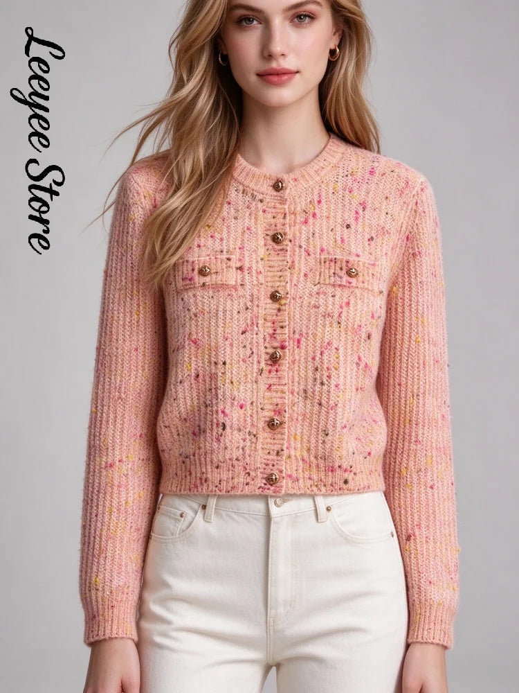 Cardigan court élégant en maille pour femme, col rond, boutonnage simple, manches longues, pull pour femme, automne 2026, maille décontractée pour femme