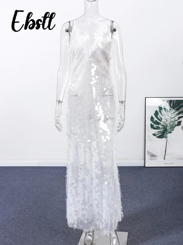 Abito lungo da donna con inserti in pizzo e paillettes
