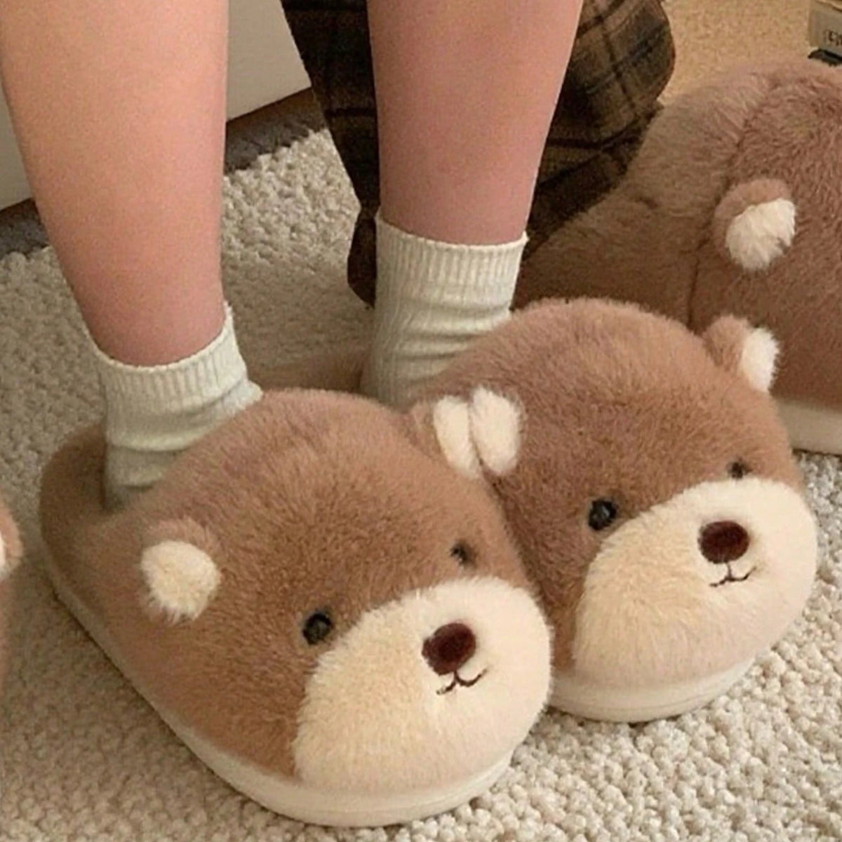 Pantuflas de casa para mujer, informales, lindas, con diseño de oso 3D, color caqui, para invierno, antideslizantes, cálidas, con suelas suaves, cómodas, para el hogar, esponjosas