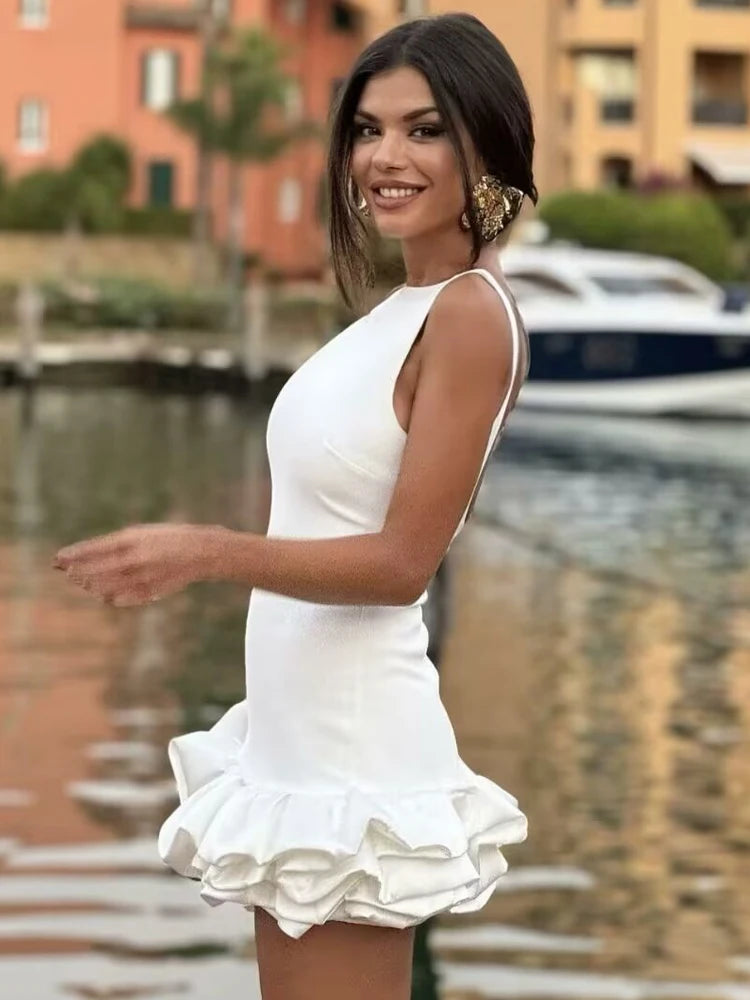 Ärmelloses Damen-Minikleid mit offenem Rücken