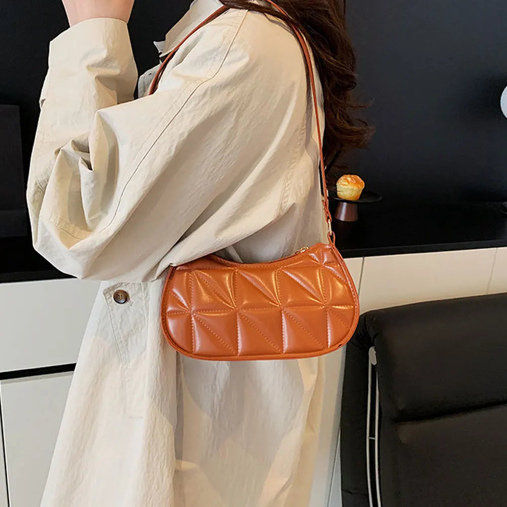 2026 New Casual Handbag, Niche Design, Trendy Underarm Bag, Retro Simple Shoulder Bag for Commuting